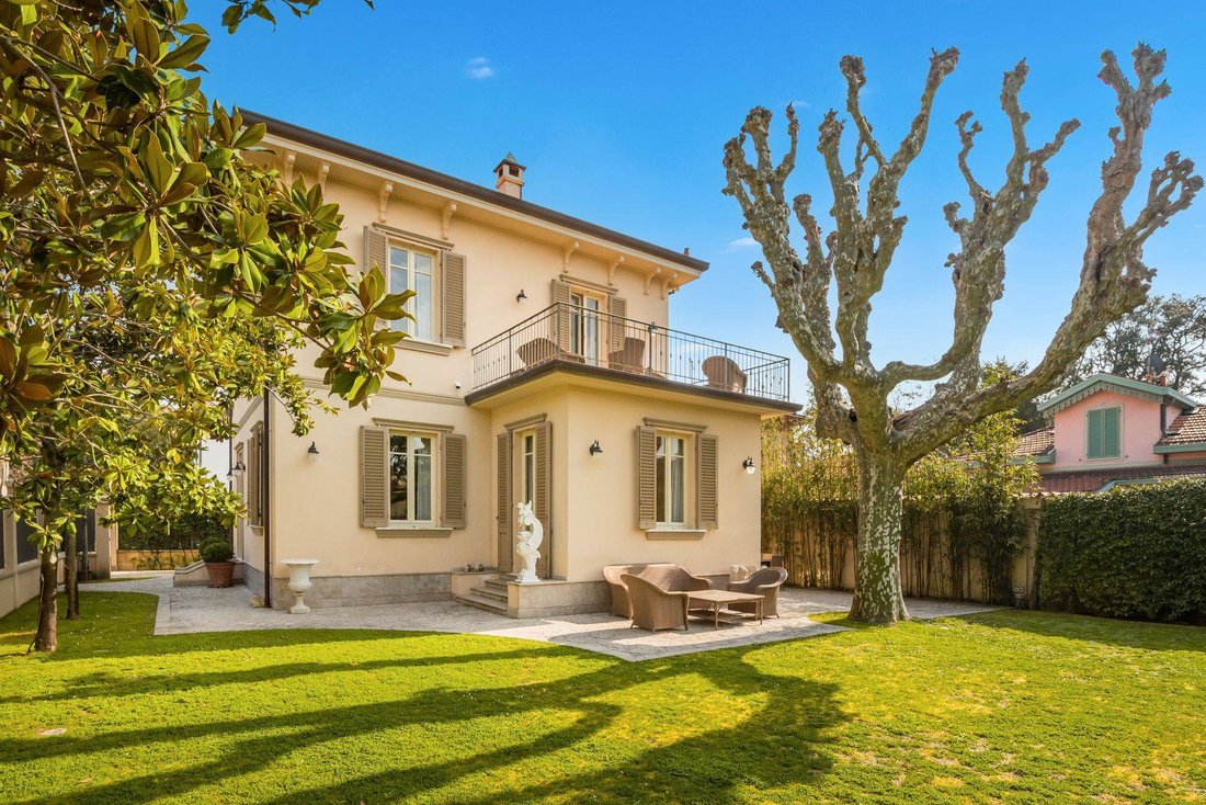 Villa in Center, Forte dei Marmi, Tuscany 1 - 17384906