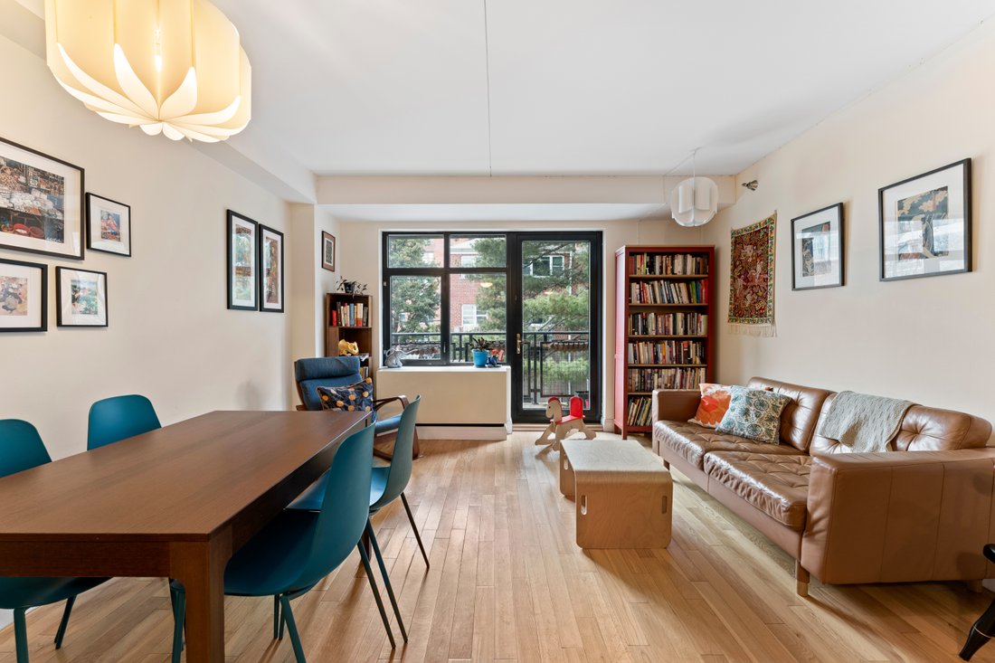Condo in New York, New York, United States 3 - 17385417