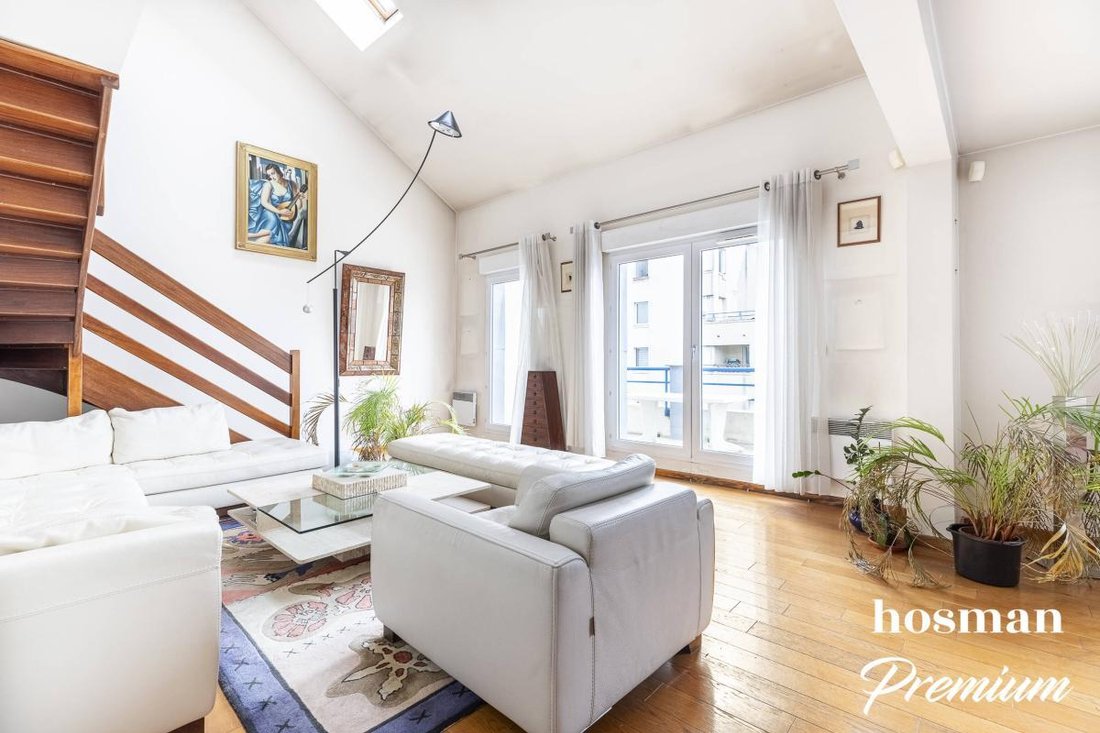 Apartment in Pantin, Ile-de-France, France 2 - 17380874