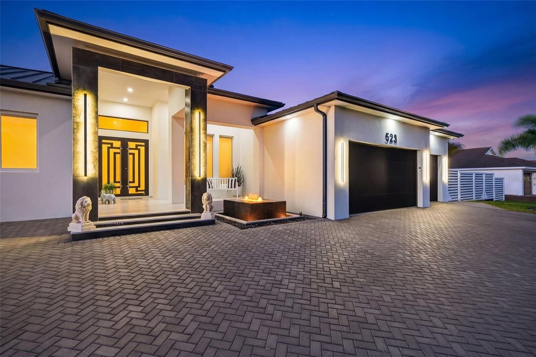 House in Cape Coral, Florida, United States 2 - 17383187
