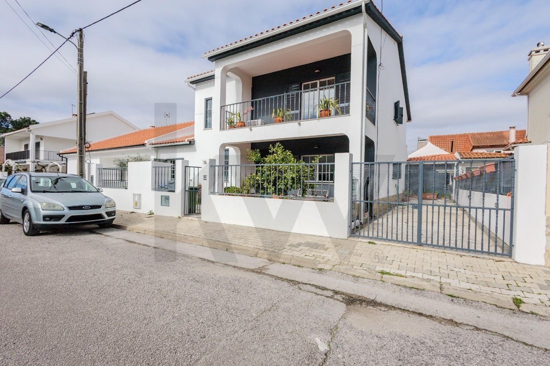 House in Seixal, Arrentela e Aldeia de Paio Pires, Setubal, Portugal 1 - 17385674