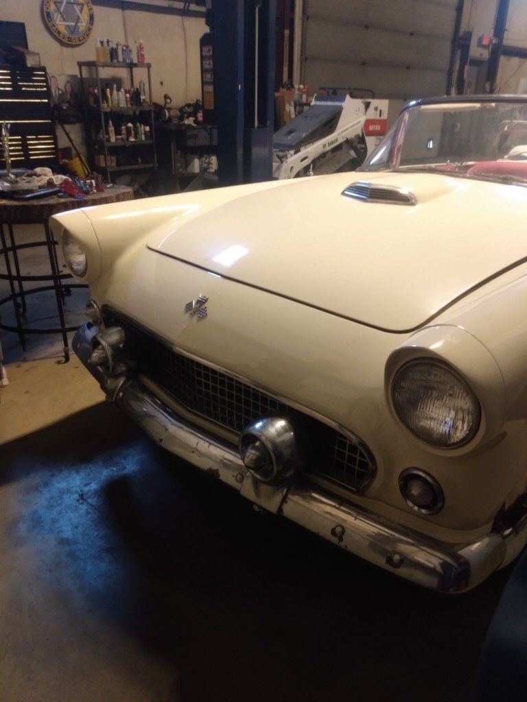 Cabriolet in Glendale, United States 3 - 17385719