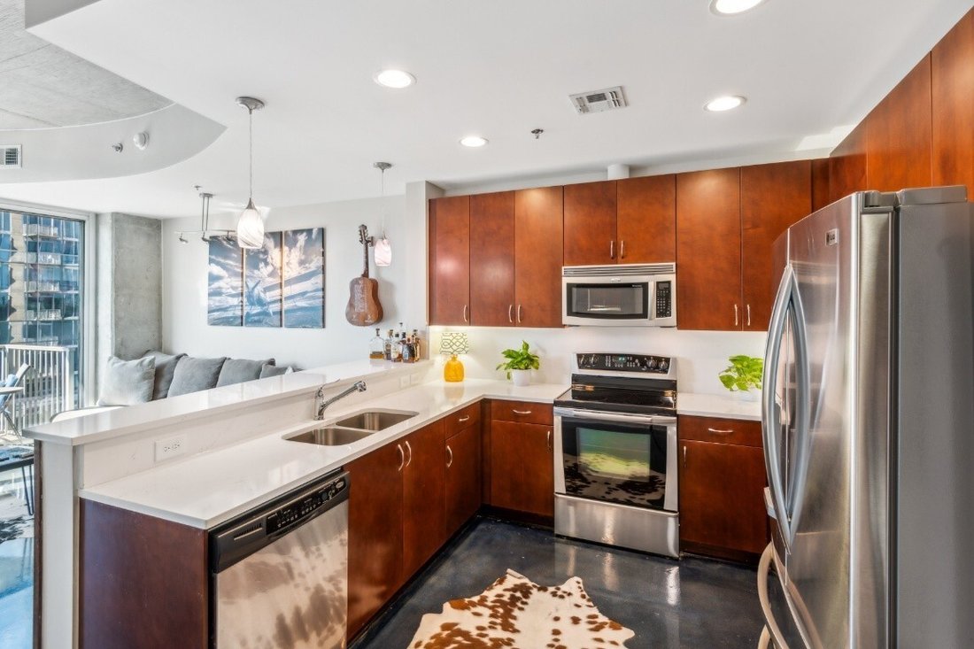 Condo in Nashville, Tennessee, United States 2 - 17385543