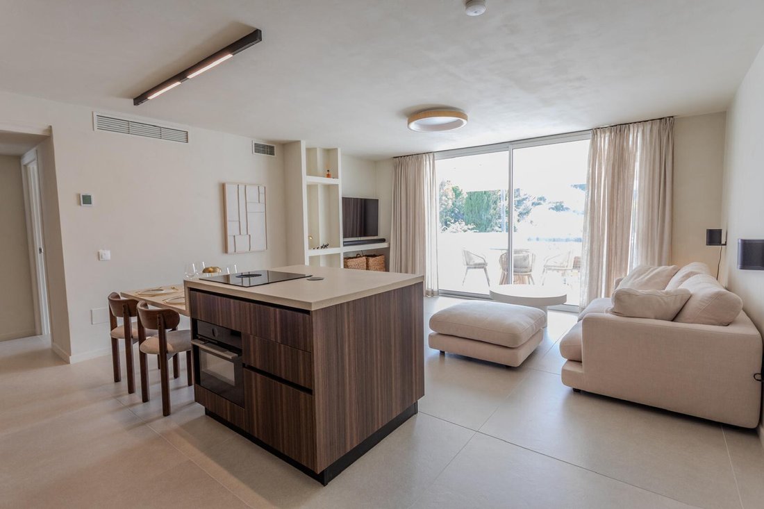 Apartment in Bel-Air, Estepona, Andalusia 3 - 17386007