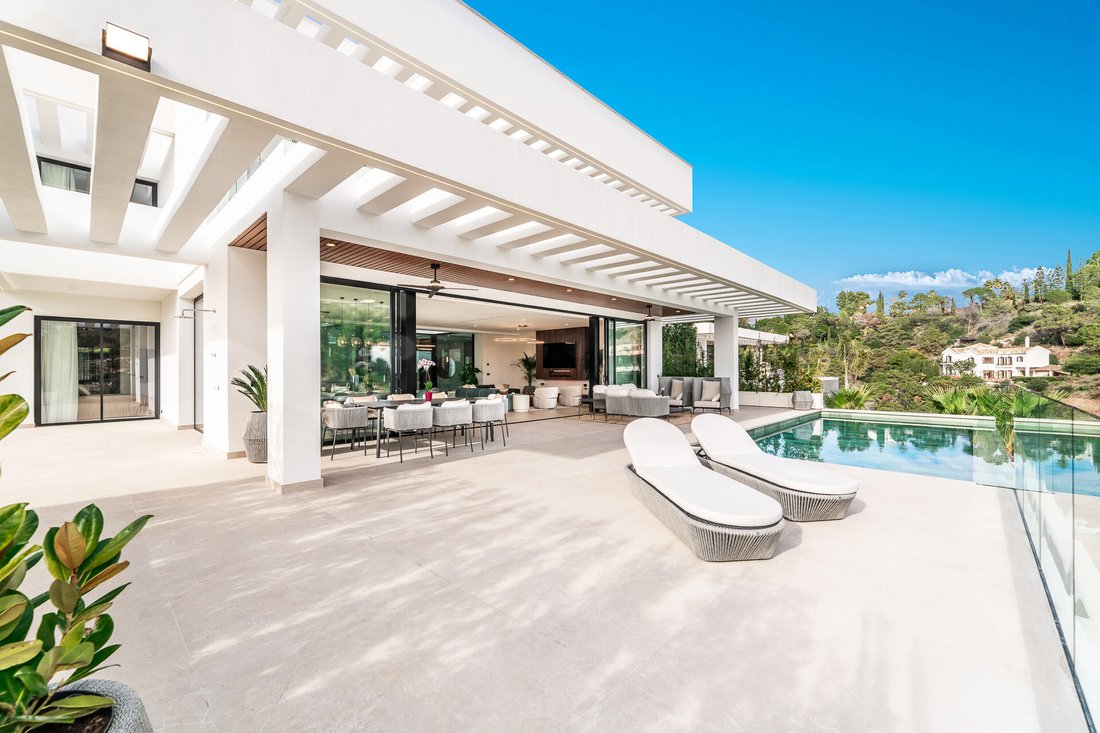 Villa in El Madroñal, Benahavis, Spain 3 - 17385557
