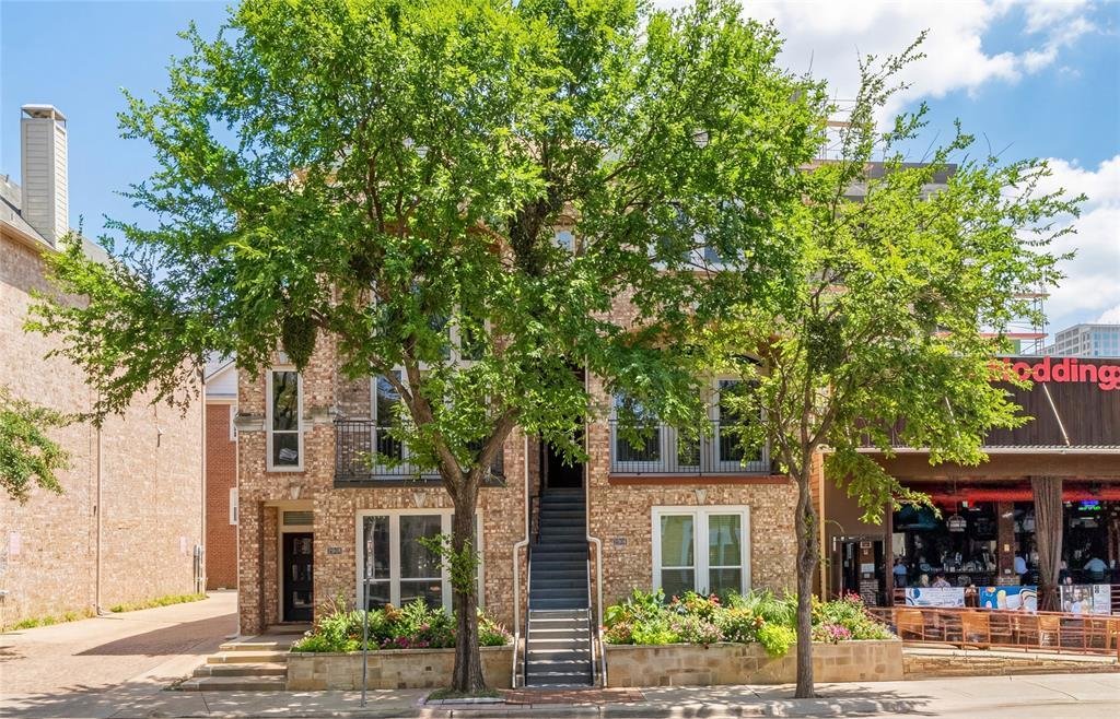Townhouse in Dallas, Texas, United States 1 - 17385970