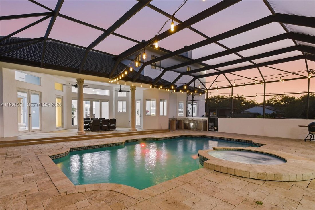 House in Weston, Florida, United States 4 - 16763622