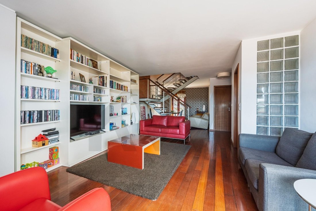 Apartment in Cedofeita, Santo Ildefonso, Se, Miragaia, Sao Nicolau e Vitoria, Porto District, Portugal 1 - 17385888