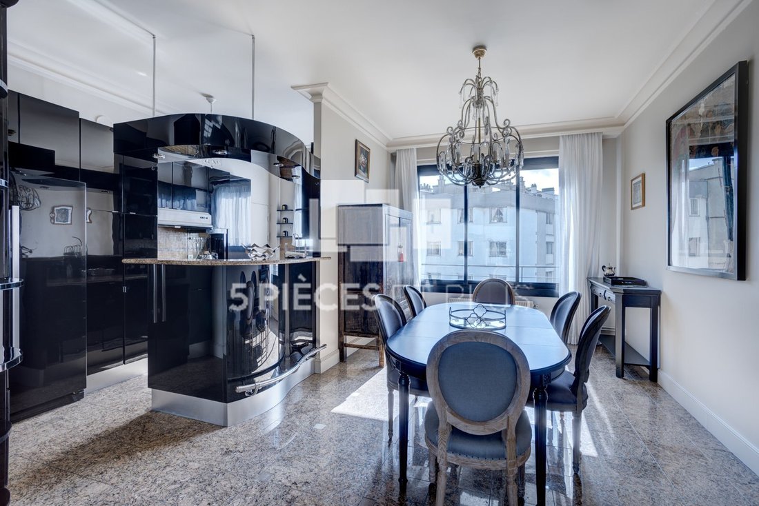 Apartment in Bois de Boulogne, Paris 16e Arrondissement, Paris 4 - 17363314