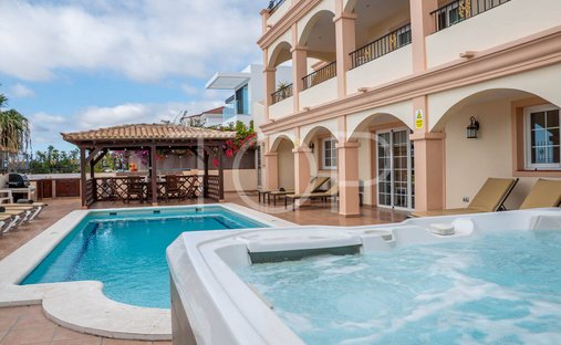 Villa in Costa Adeje, Adeje, Kanarische Inseln 1