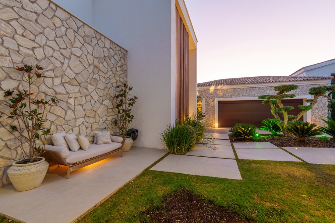 Villa in Marbella, Andalusia, Spain 4 - 17385591