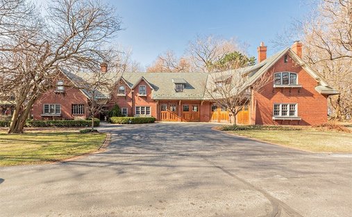 House in Bratenahl, Ohio, United States 1