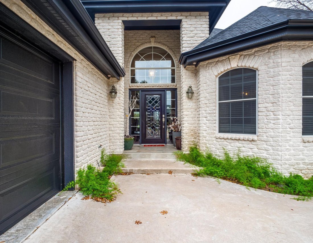 House in Marble Falls, Texas, United States 3 - 17385716
