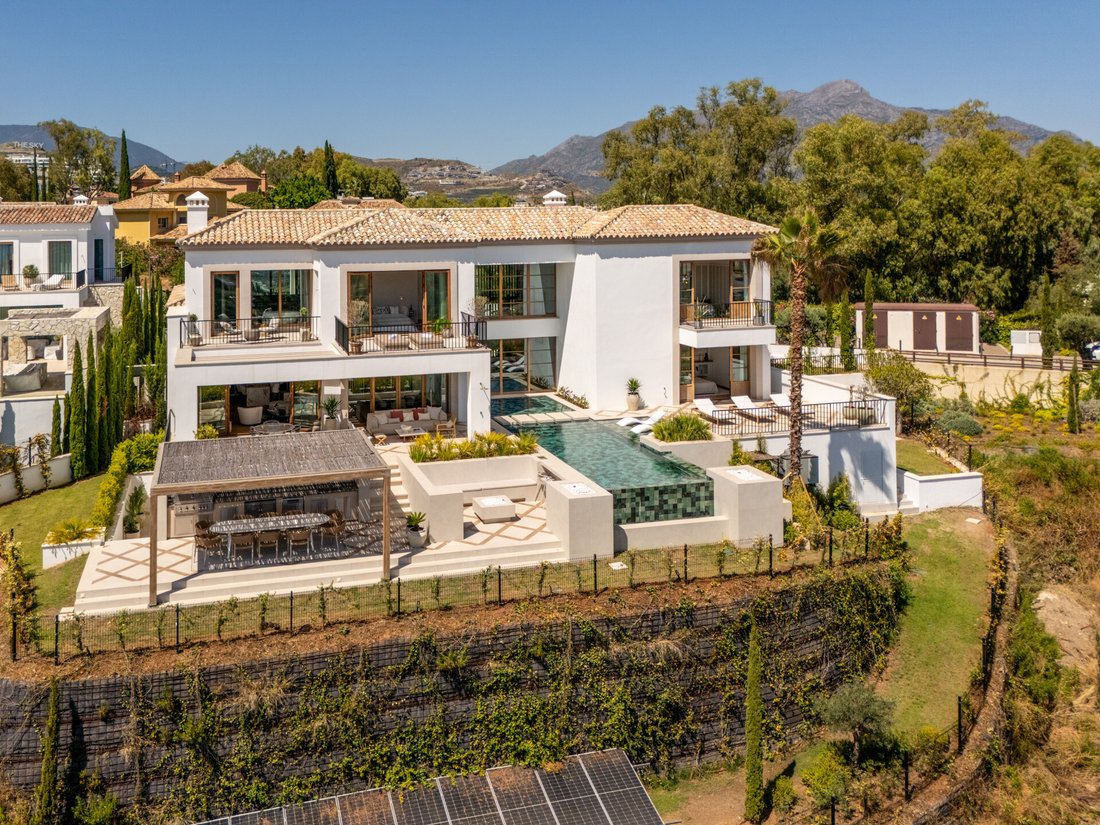 Villa in Marbella, Andalusia, Spain 1 - 17385591