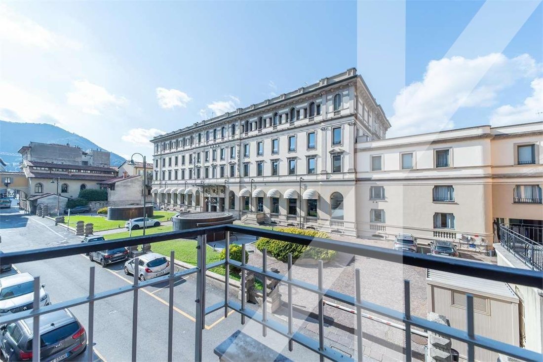 Apartamento en Centro Storico, Como, Lombardía 5 - 17385750
