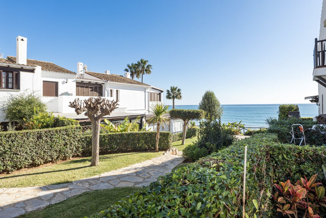 Townhouse in Estepona, Andalusia, Spain 1 - 17385689