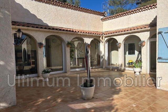 Villa in Centre, Les Arcs, France 4 - 17386078
