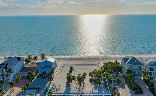 Terrain à Bonita Springs, Floride, États-Unis 1