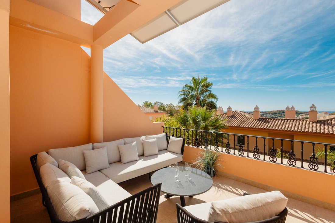 Penthouse in Nueva Andalucia, Marbella, Spain 5 - 17386184