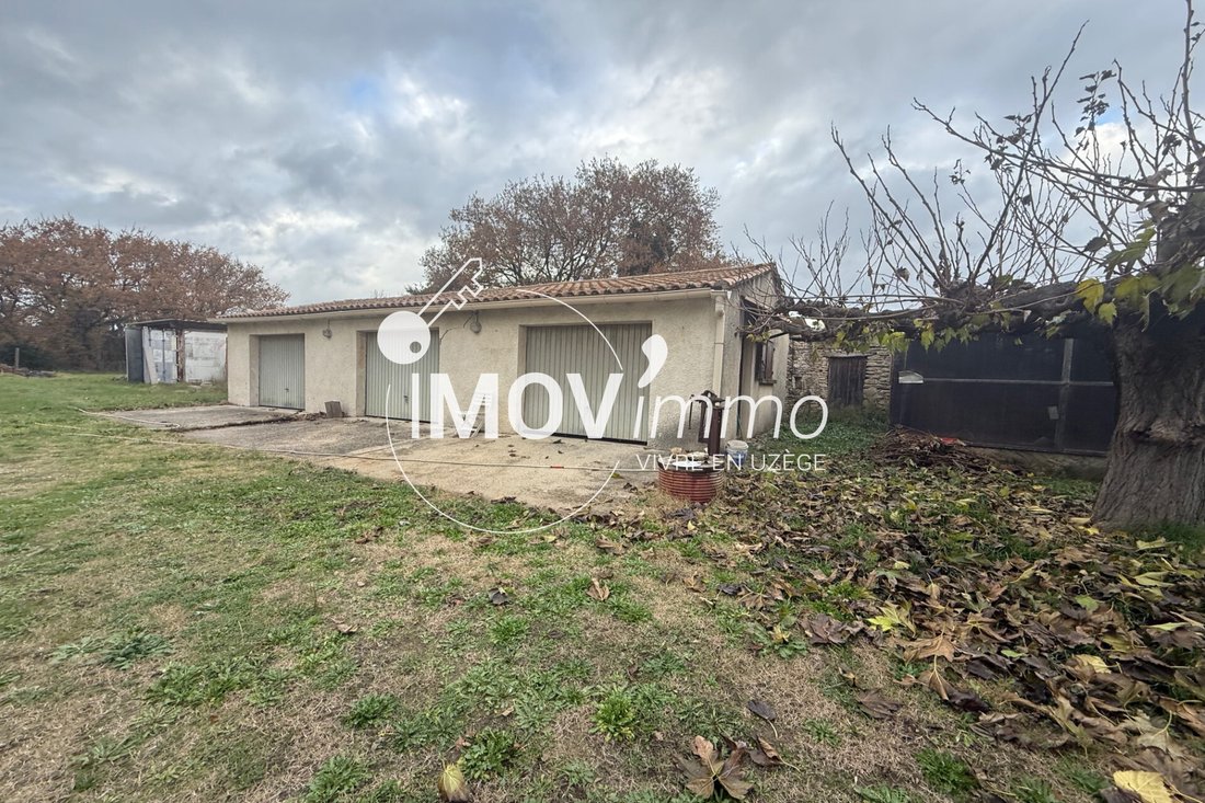Villa in Uzès, Occitania, France 3 - 17386076