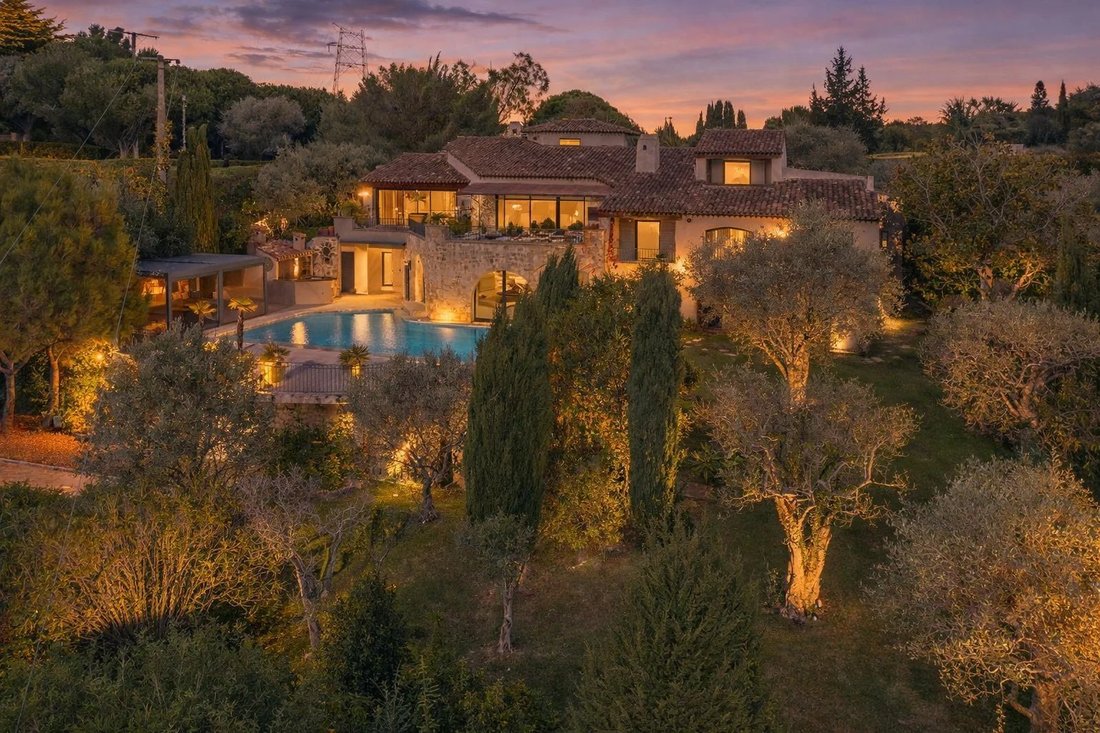 Villa à Mougins, Provence-Alpes-Côte d'Azur, France 2 - 17007683