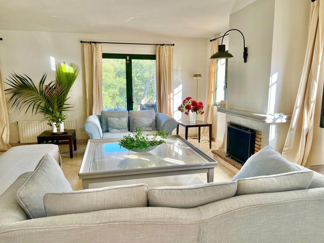 House in Sotogrande, San Roque, Andalusia 2 - 17386190