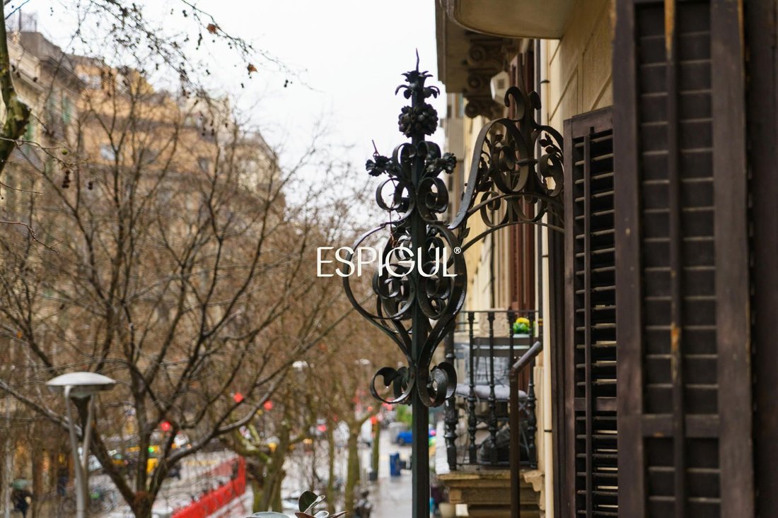Apartment in Eixample, Barcelona, Spain 4 - 17386095