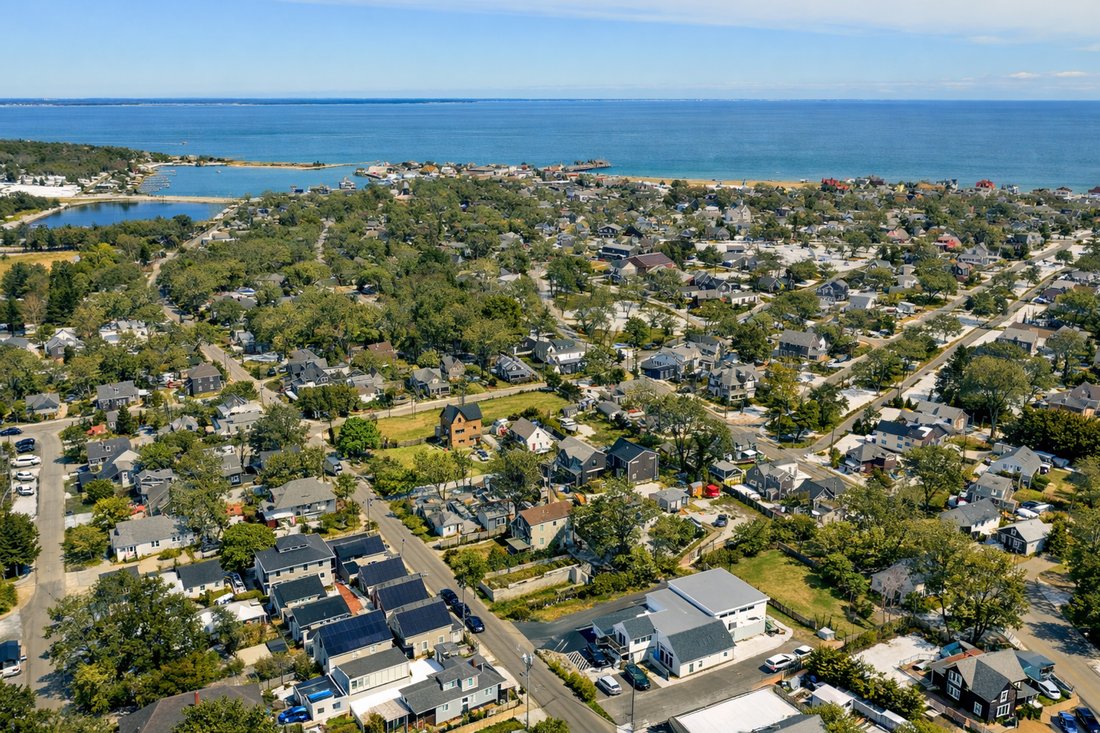 Land in Oak Bluffs, Massachusetts, United States 1 - 17386091