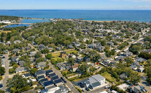 Land in Oak Bluffs, Massachusetts, United States 1