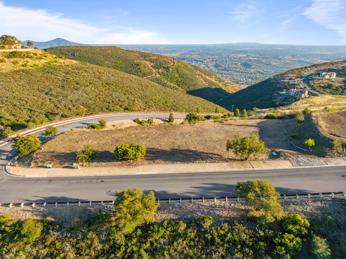 Land in Rancho Santa Fe, California, United States 2 - 17386093