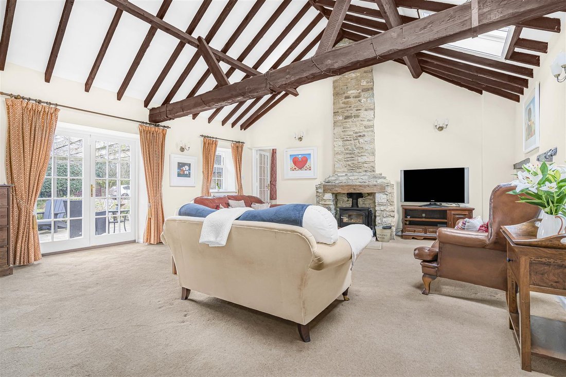 House in Wendlebury, England 3 - 17386106