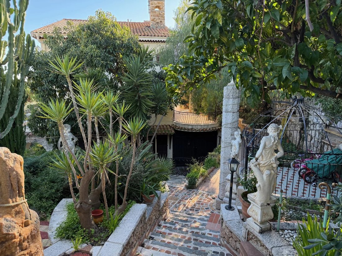 Haus in Cabbe-Saint Roman, Roquebrune-Cap-Martin, Frankreich 1 - 17386147