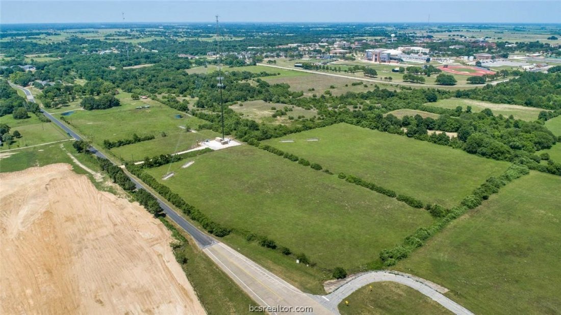House in Hempstead, Texas, United States 3 - 17386441
