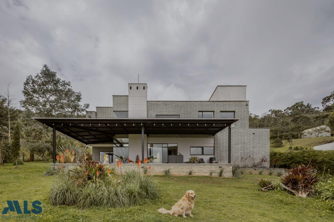 House in Santa Elena, Antioquia, Colombia 3 - 17386174