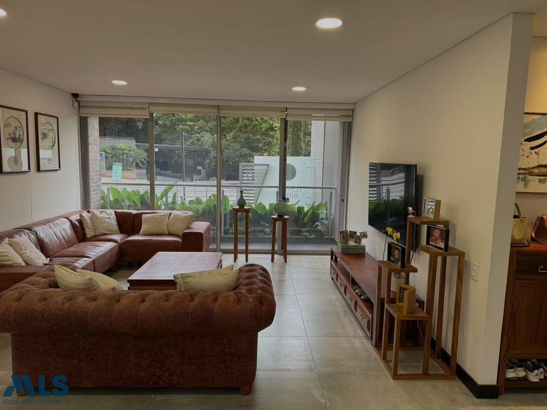 Apartment in Medellín, Antioquia, Colombia 2 - 17386177