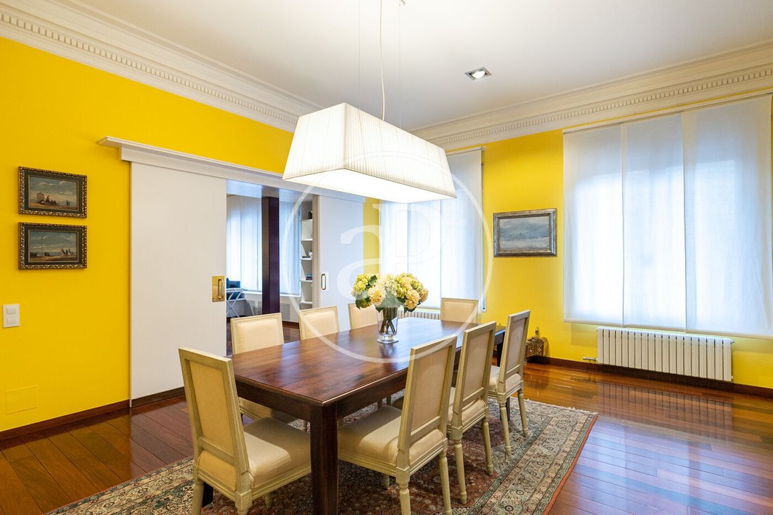 Apartment in Sarrià-Sant Gervasi, Barcelona, Spain 5 - 17386253