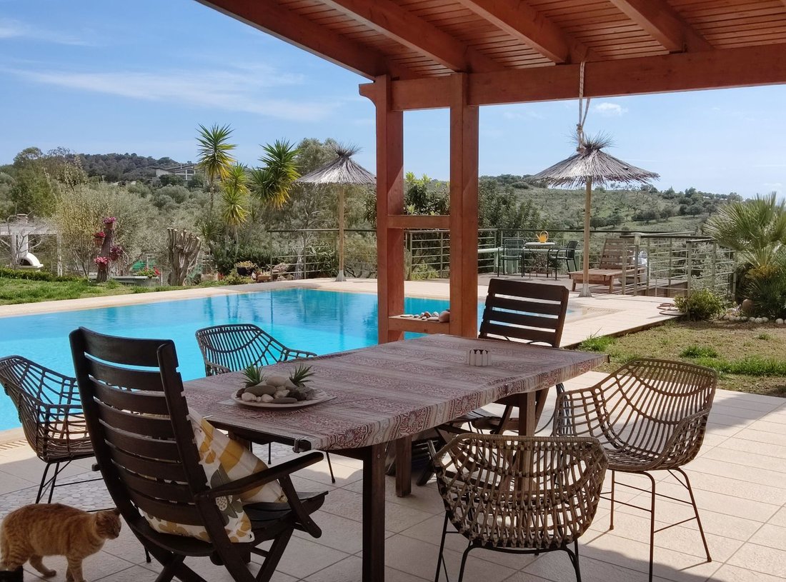 Villa in Kouvaras, Attica, Greece 2 - 17386389