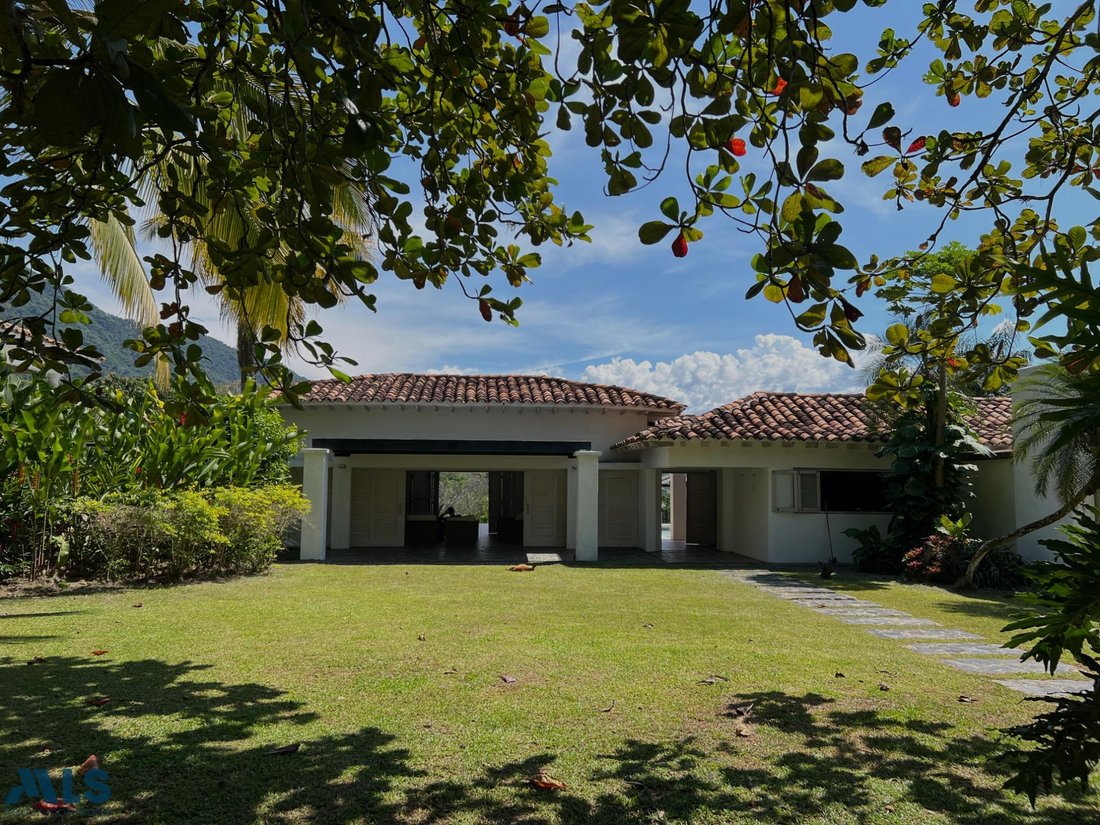 Finca in Venecia, Venecia, Colombia 1 - 17386167