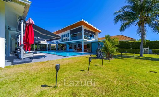 Villa in Cha-am, Phetchaburi, Thailand 1