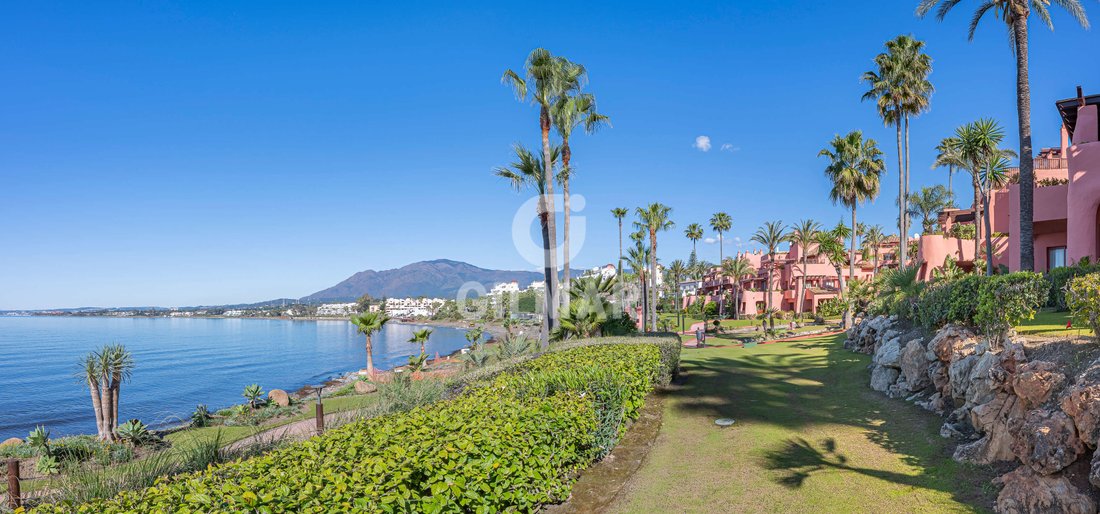 Apartment in Gualdalmansa, Estepona, Andalusia 5 - 17386697