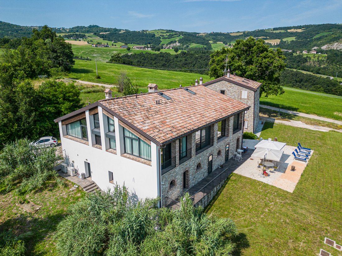 Estate in Zocca, Emilia-Romagna, Italy 4 - 17387475