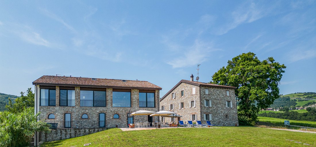 Estate in Zocca, Emilia-Romagna, Italy 2 - 17387475