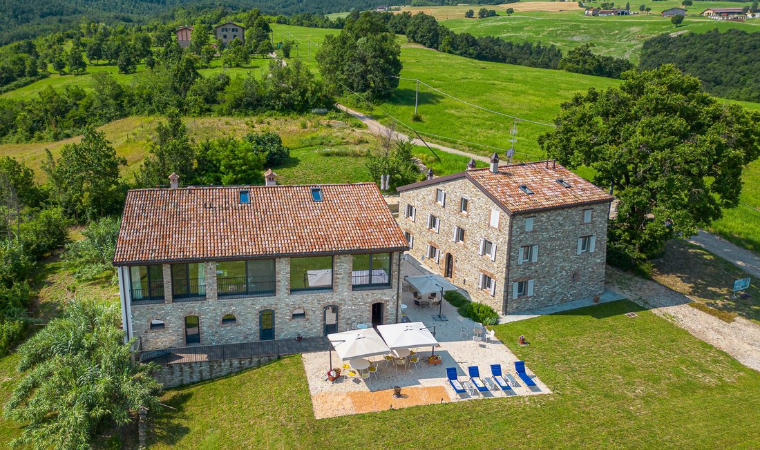Estate in Zocca, Emilia-Romagna, Italy 3 - 17387475