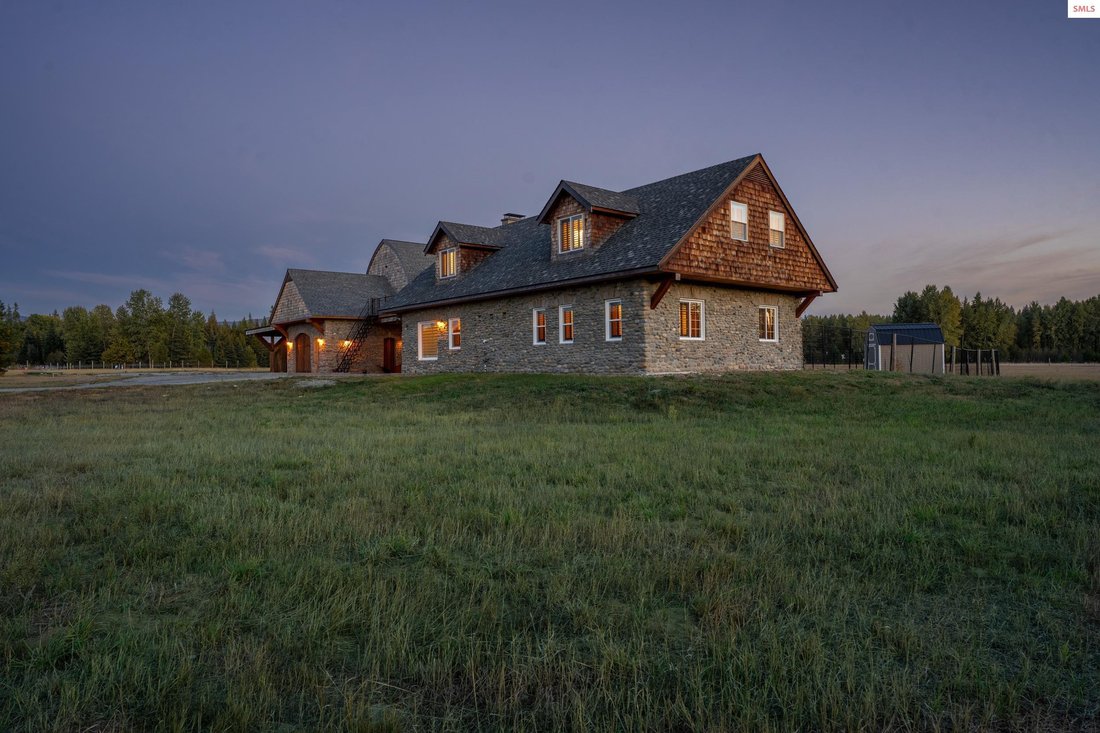 House in Sandpoint, Idaho, United States 3 - 17387517