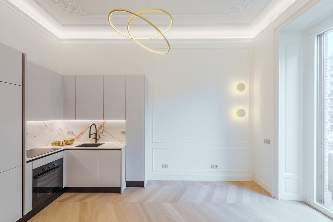 Apartment in Centrale, Milan, Italy 4 - 17387656