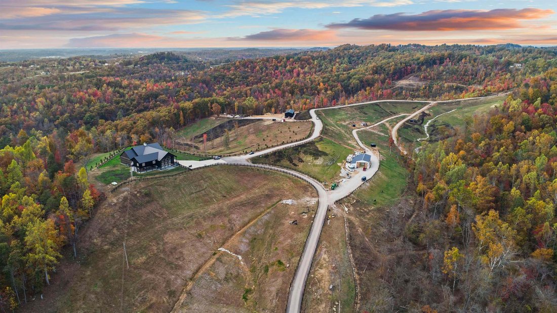 House in Catlettsburg, Kentucky, United States 2 - 17387730