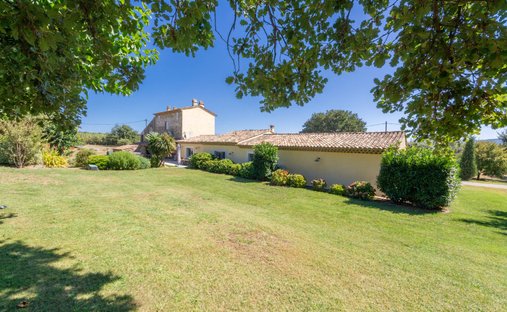 Villa in Grimaud, Provence-Alpes-Côte d'Azur, France 1