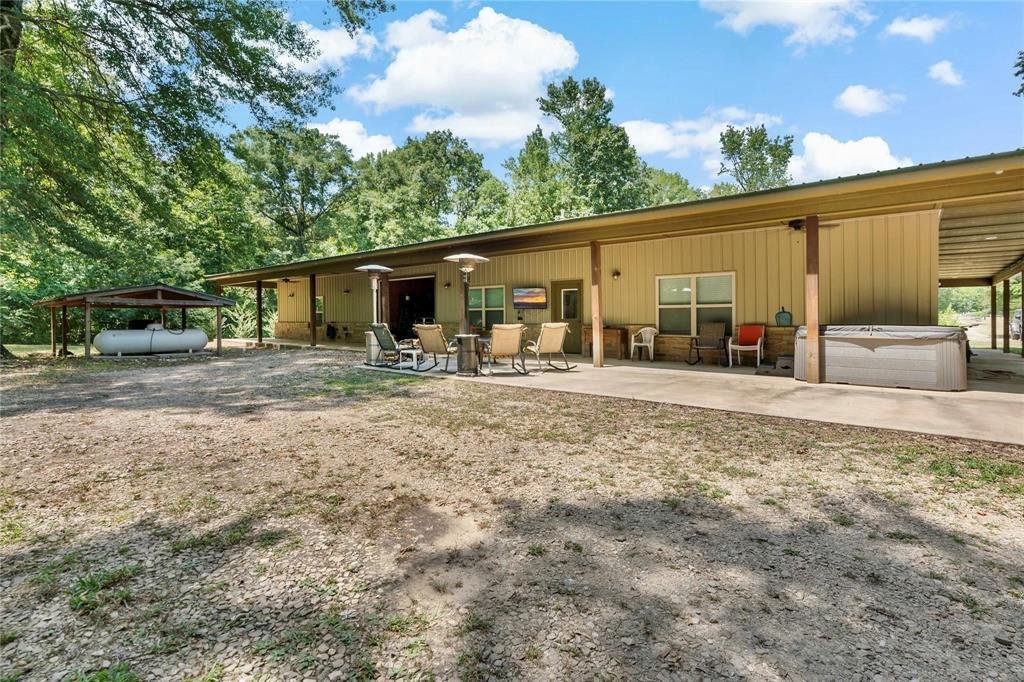 House in Bagwell, Texas, United States 3 - 17388248