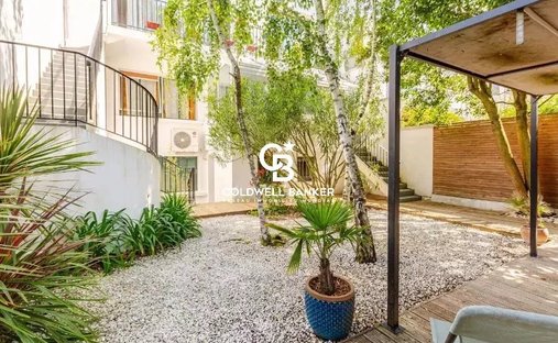 House in Le Genette, La Rochelle, France 1