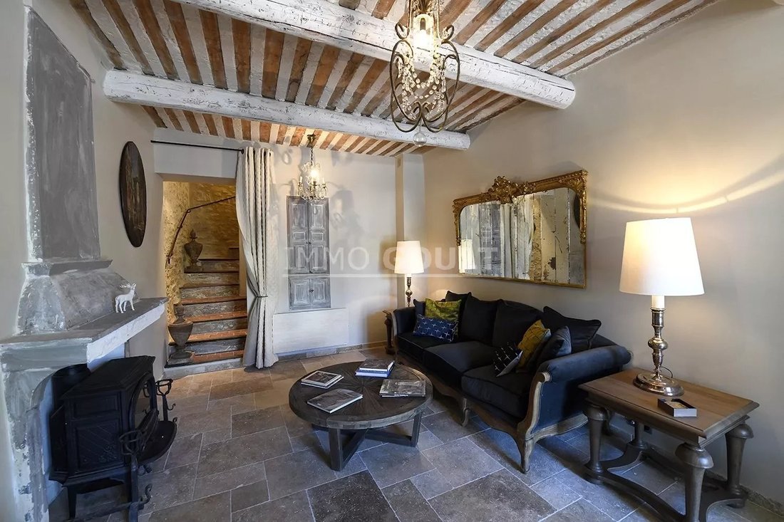 House in Goult, Provence-Alpes-Côte d'Azur, France 5 - 17388419